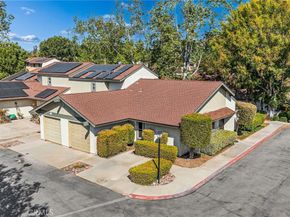 381 Roundtree Glen, Escondido CA 92026