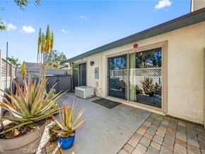 381 Roundtree Glen, Escondido CA 92026