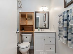 16406 Vista Roma  115, Huntington Beach CA 92649