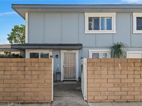 16406 Vista Roma  115, Huntington Beach CA 92649