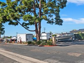 16406 Vista Roma  115, Huntington Beach CA 92649
