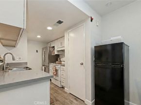 16406 Vista Roma  115, Huntington Beach CA 92649