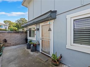 16406 Vista Roma  115, Huntington Beach CA 92649