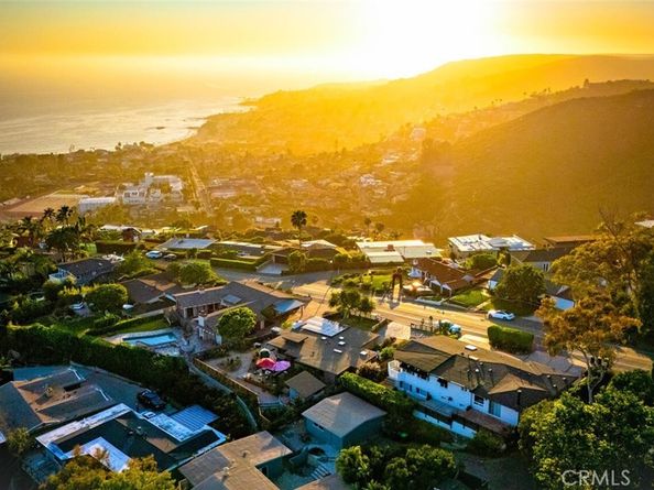 1687 Temple Hills Drive, Laguna Beach CA 92651