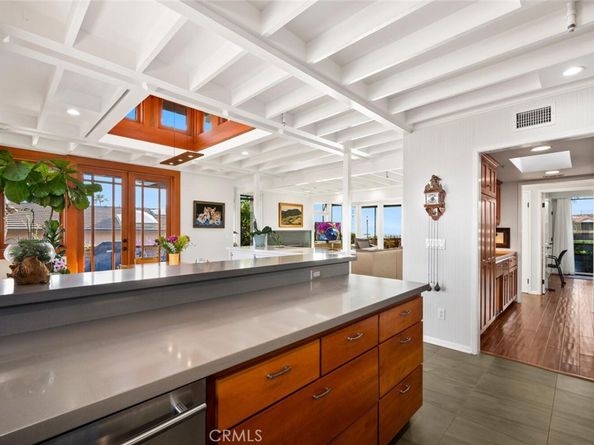 1687 Temple Hills Drive, Laguna Beach CA 92651