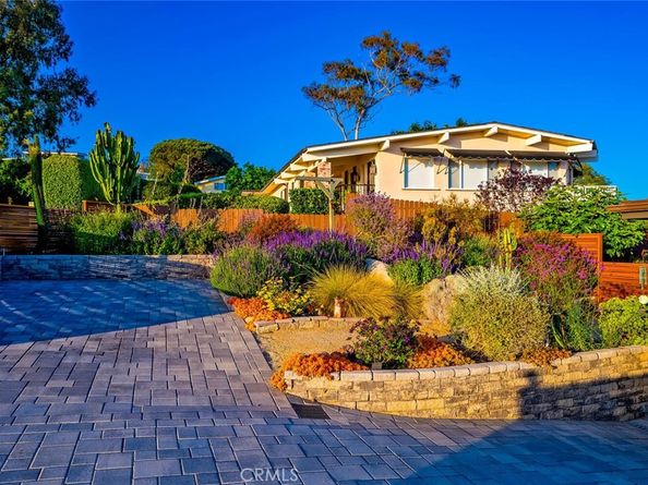 1687 Temple Hills Drive, Laguna Beach CA 92651