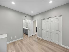 53 Middleton, Irvine CA 92620