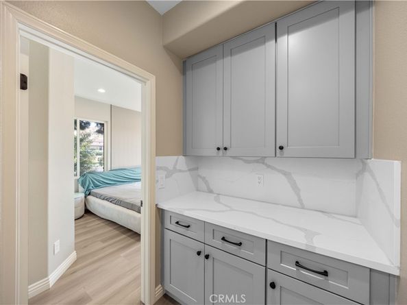 53 Middleton, Irvine CA 92620