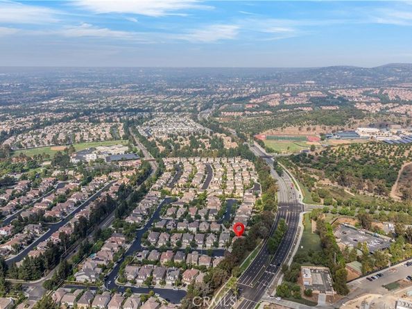 53 Middleton, Irvine CA 92620