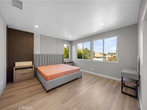 53 Middleton, Irvine CA 92620