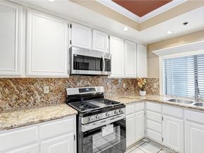 1310 E Orange Grove 103, Pasadena CA 91104