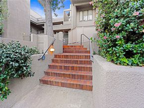 1310 E Orange Grove 103, Pasadena CA 91104