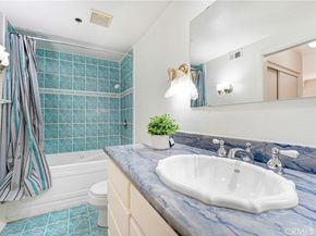 1310 E Orange Grove 103, Pasadena CA 91104