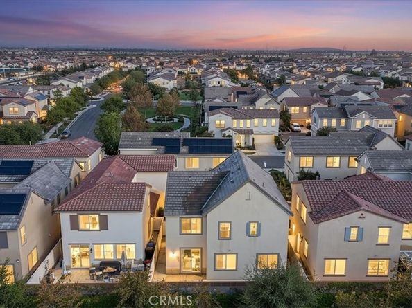 3126 E Painted Crescent, Ontario CA 91762