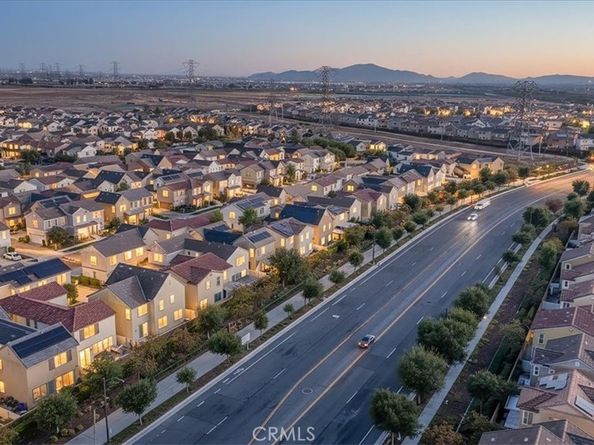 3126 E Painted Crescent, Ontario CA 91762