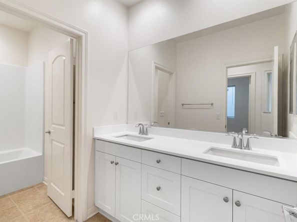 3126 E Painted Crescent, Ontario CA 91762