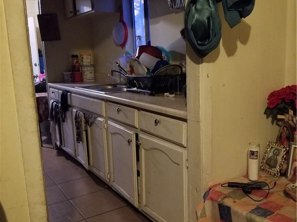 145 W 66th Street, Los Angeles CA 90003