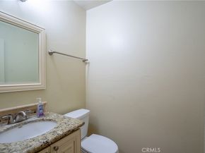 801 E Acacia F, Glendale CA 91205
