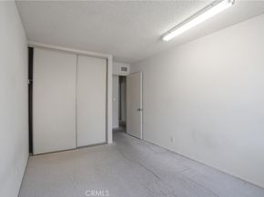 801 E Acacia F, Glendale CA 91205