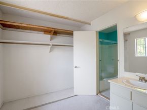 801 E Acacia F, Glendale CA 91205