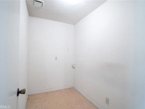 801 E Acacia F, Glendale CA 91205