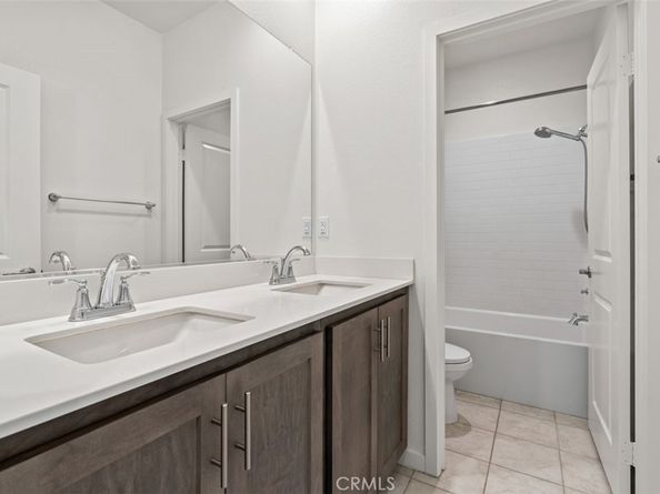2969 E Merritt Paseo, Ontario CA 91761