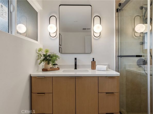 20110 Flallon, Lakewood CA 90715