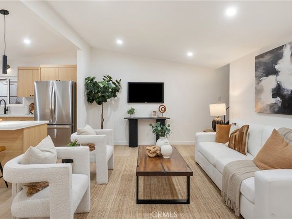 20110 Flallon, Lakewood CA 90715