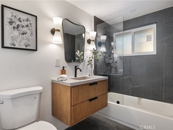 20110 Flallon, Lakewood CA 90715