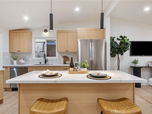 20110 Flallon, Lakewood CA 90715