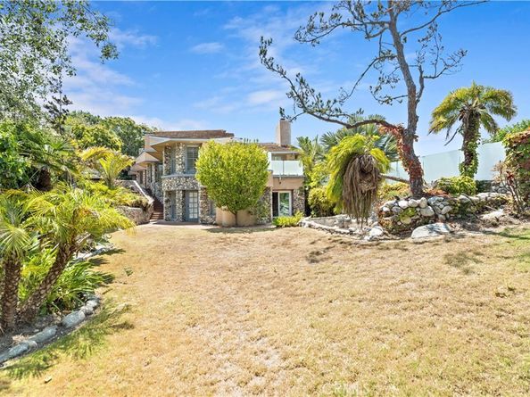 24 Narbonne, Newport Beach CA 92660