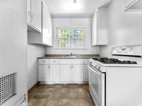 1660 W 2nd Street, Los Angeles CA 90026