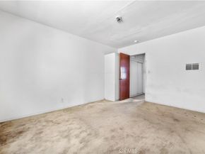 1660 W 2nd Street, Los Angeles CA 90026