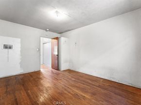 1660 W 2nd Street, Los Angeles CA 90026