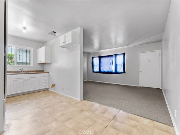 1660 W 2nd Street, Los Angeles CA 90026