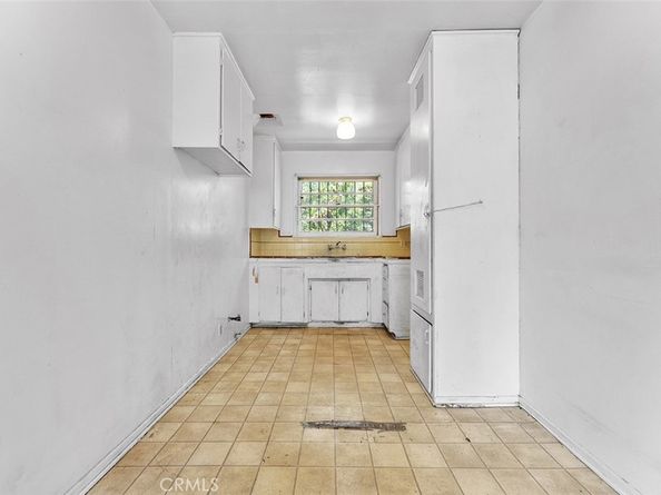 1660 W 2nd Street, Los Angeles CA 90026