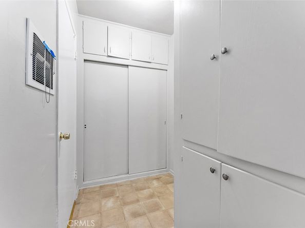 1660 W 2nd Street, Los Angeles CA 90026