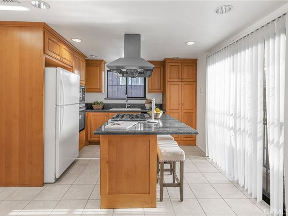 406 N Lincoln Avenue A, Monterey Park CA 91755