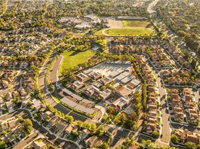 16 Las Piedras, Rancho Santa Margarita CA 92688