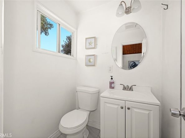 739 E Haltern St, Azusa CA 91702