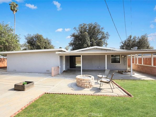 739 E Haltern St, Azusa CA 91702