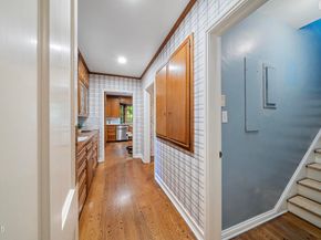 951 Laguna Road, Pasadena CA 91105