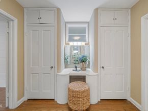 951 Laguna Road, Pasadena CA 91105