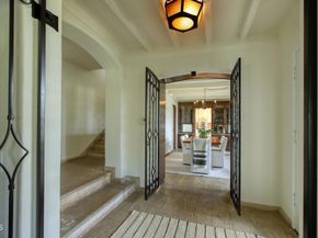 8660 Apperson Street, Los Angeles CA 91040