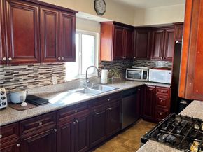 565 E Benbow Street, Covina CA 91722