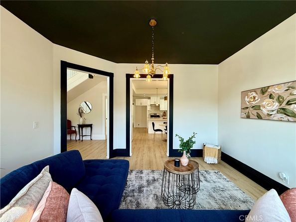 490 Solano Avenue, Los Angeles CA 90012