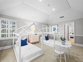 4 Huntington Court, Newport Beach CA 92660