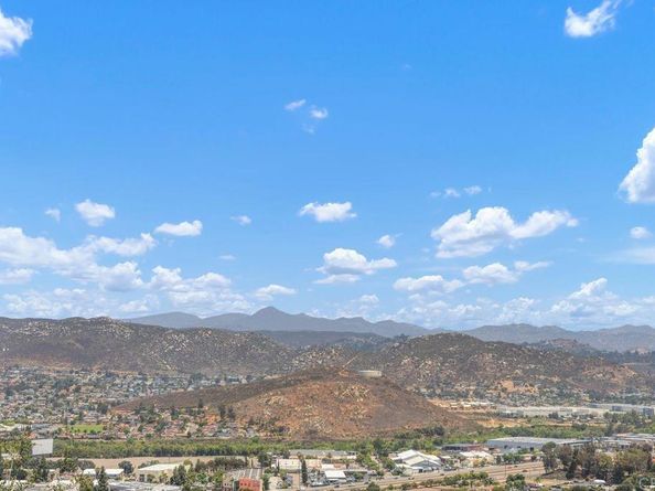 1605 Calabria Street, Santee CA 92071