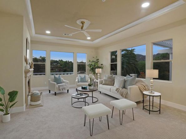 3017 Rue Montreux, Escondido CA 92026