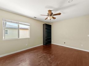 1049 Boulder, Oceanside CA 92057